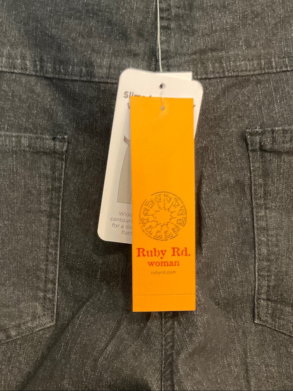 Ruby Rd. Black Cropped Ankle Jeans - Picture 6 of 8